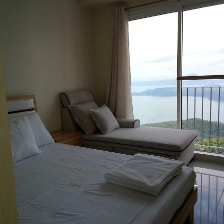 Taal Lake View Wind Residences By Smco Tagaytay City Exterior foto
