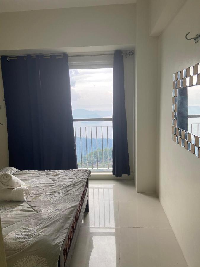 Taal Lake View Wind Residences By Smco Tagaytay City Exterior foto